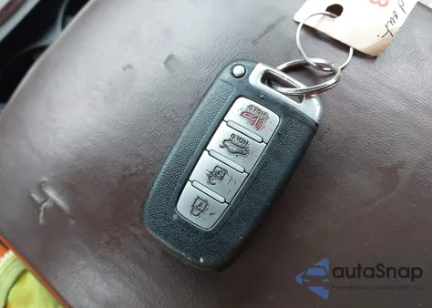 2012 Hyundai Genesis 3.8 из США, поврежденный, VIN KMHGC4DD6CU207317